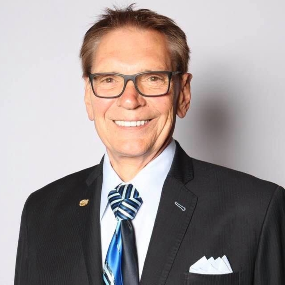 Meet your Posher, Mike